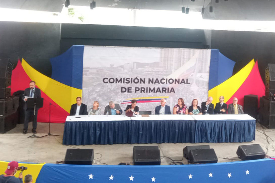 diálogo Comisión Nacional de Primarias