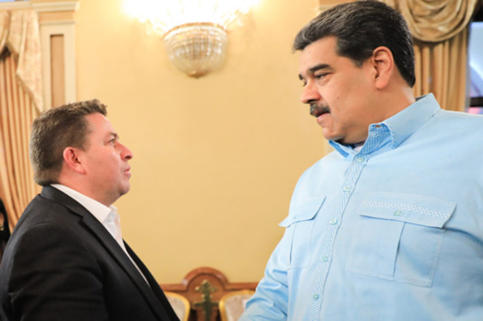 Fuerza Vecinal llevó cinco solicitudes a Miraflores para reunión con Maduro