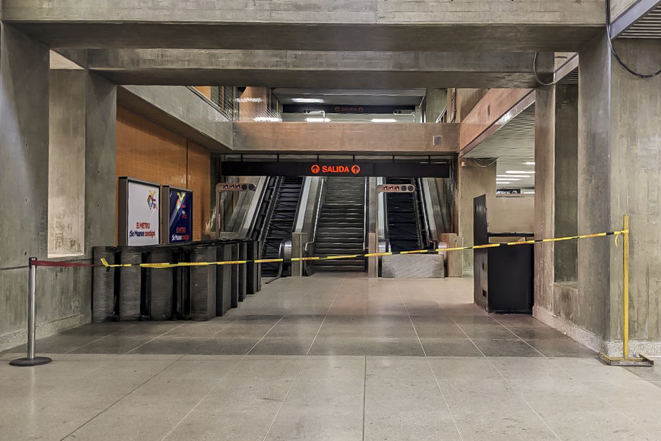 La Hoyada-Metro de Caracas