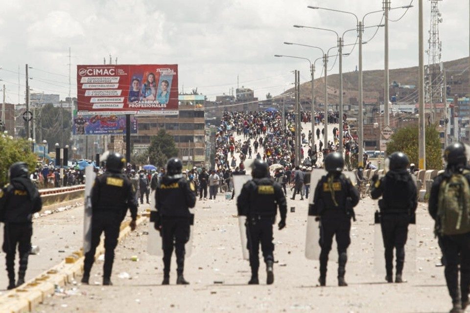 protestas policia Perú