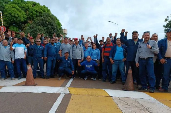 Trabajadores Planta Casima Bolivar CVG