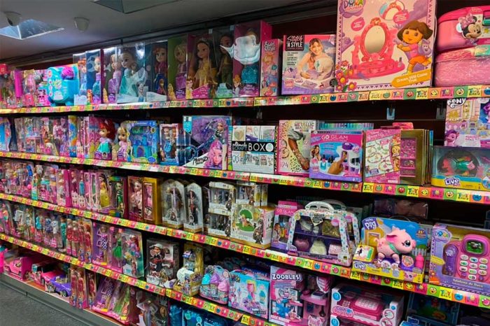 ¿Para qué alcanzan $50 al comprar juguetes infantiles en Caracas?