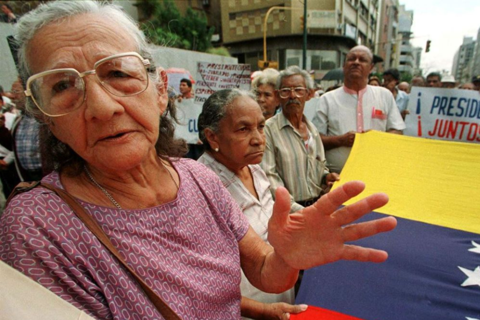 Pensionados Y Jubilados Reciben Segundo Mes De Aguinaldo: Conoce Cuánto ...