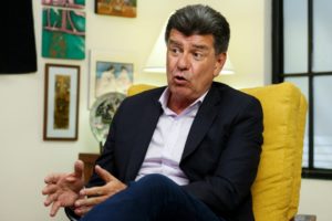 Efrain Alegre candidato Paraguay