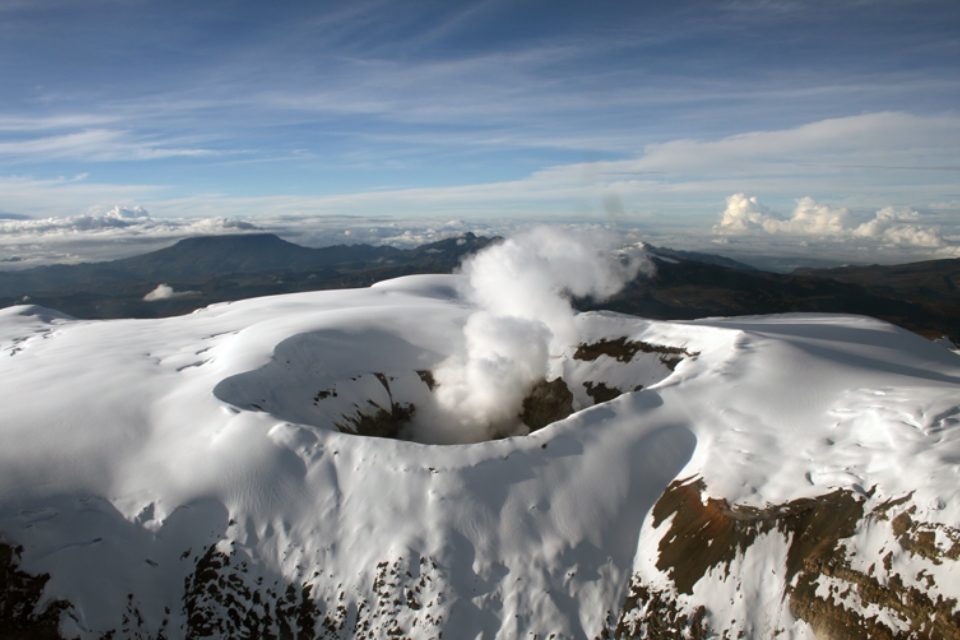 Volcan Nevado del Ruiz Colombia 03.04.2023