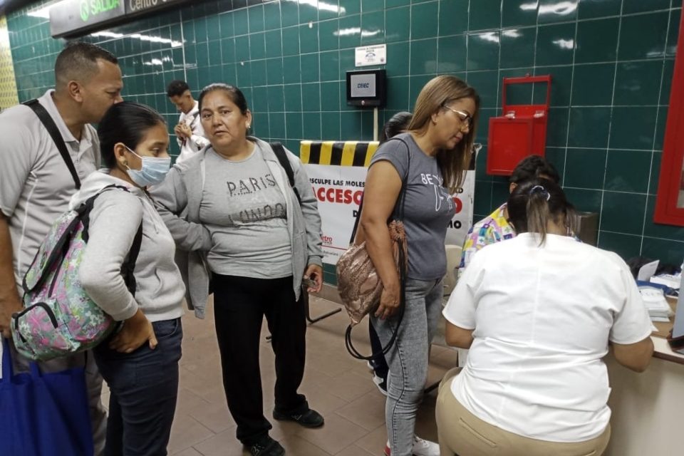 vacunación Metro de Caracas