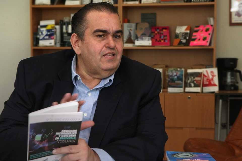 Carlos Correa UCAB censura Espacio Público