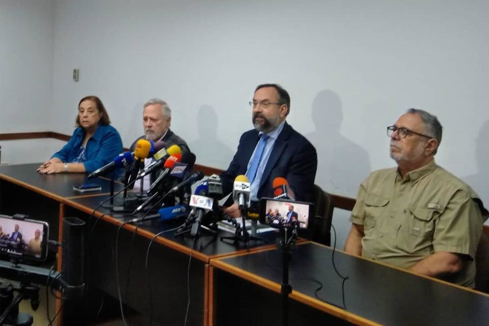Comisión de Primaria informa que los votos de Superlano se sumarán a Machado