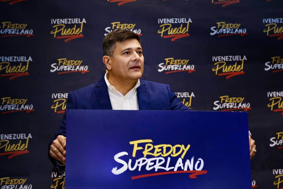 Freddy Superlano - alianza centro