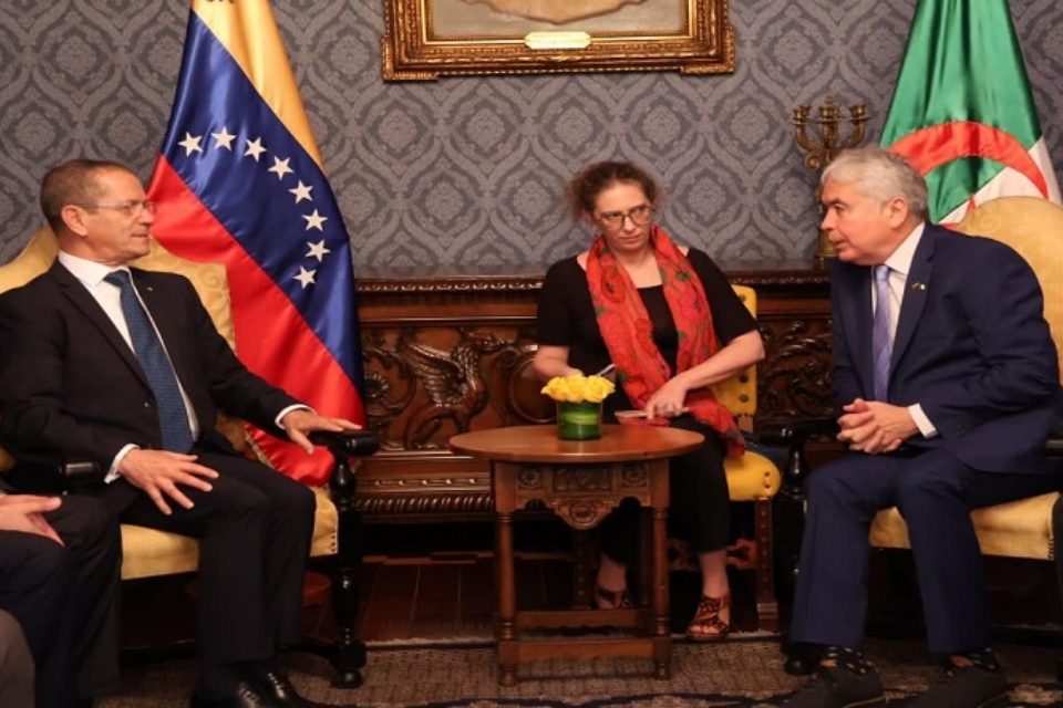 Wilmar Castro Venezuela Argelia acuerdos