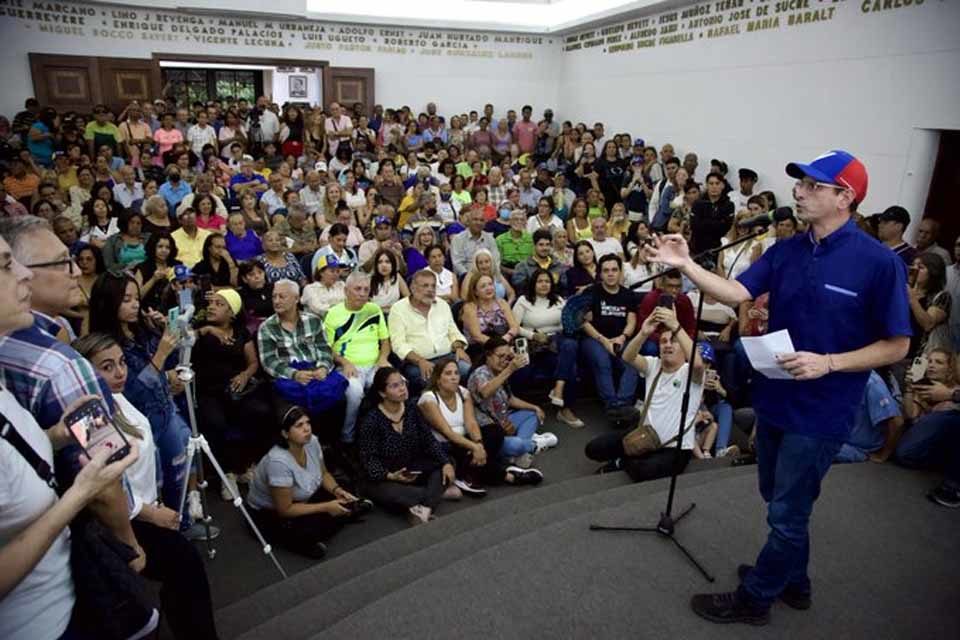 Capriles colegio de ingenieros primero justicia primarias