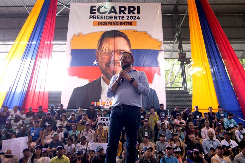 Lanzamiento Antonio Ecarri presidente alianza lápiz