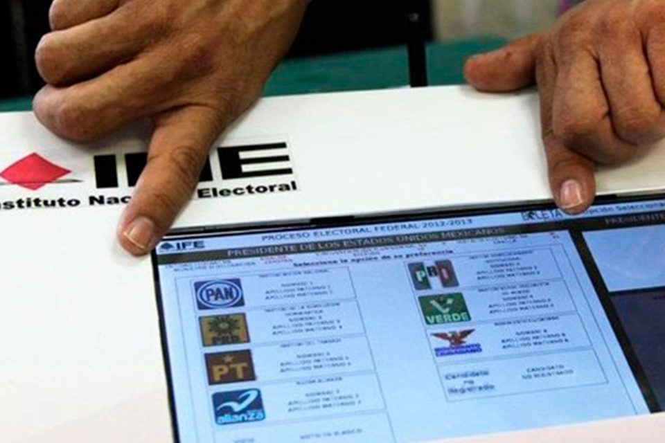 La tecnología facilita el voto de los mexicanos en el exterior