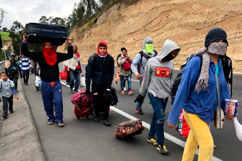 Emigrar sigue siendo el objetivo de los venezolanos ante la crisis