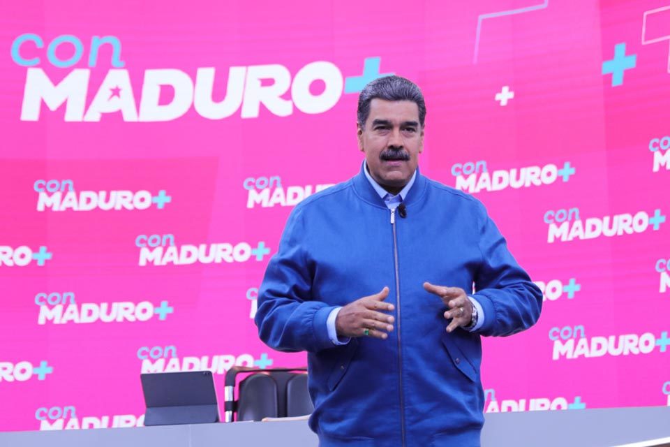 Nicolás Maduro Con Maduro + número 18