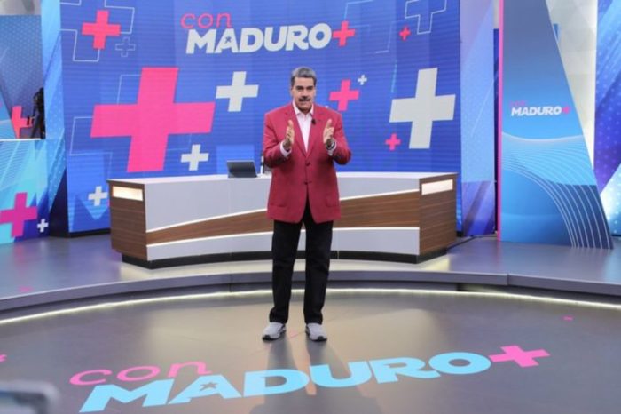 Nicolás Maduro Con Maduro + numero 22