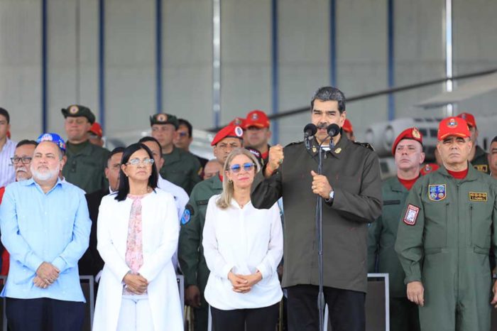 Nicolás Maduro aniversario Aviación Maracay