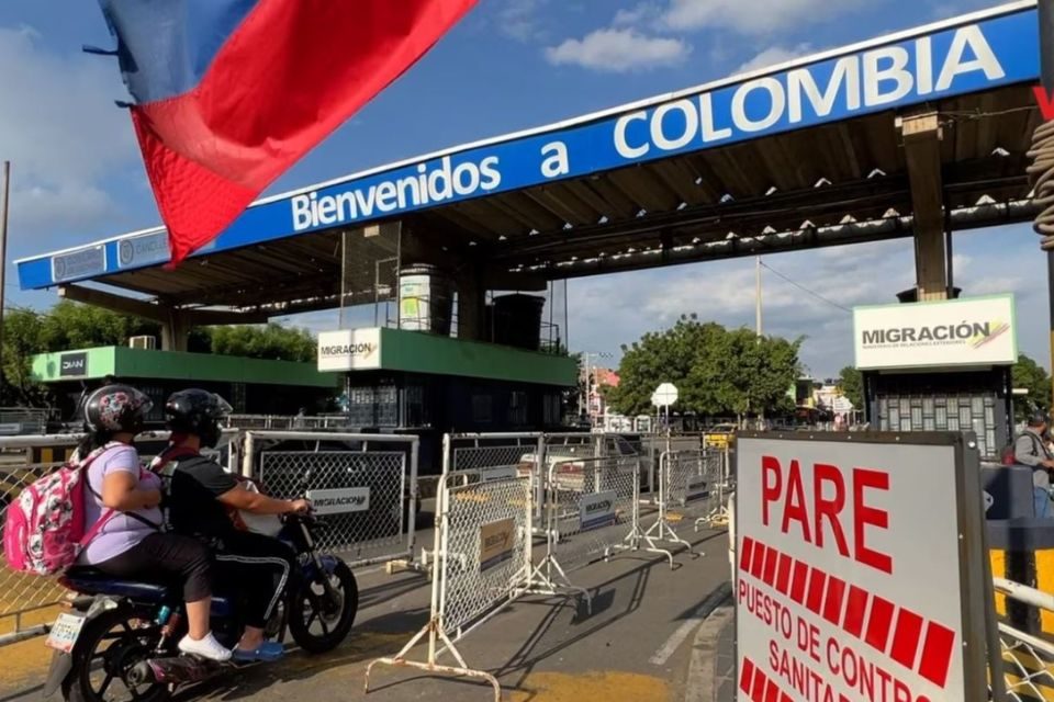 Paso a Cúcuta - Frontera Colombia