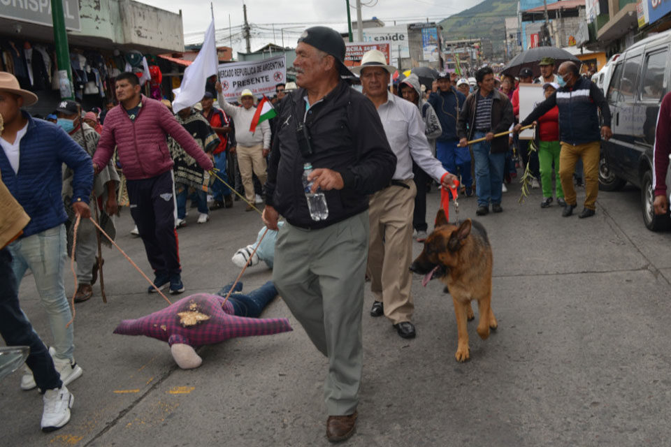 marcha xenófoba en Ecuador