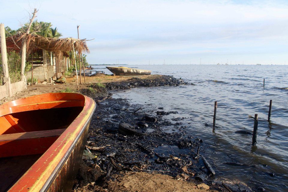 Lago-de-Maracaibo derrames petróleo