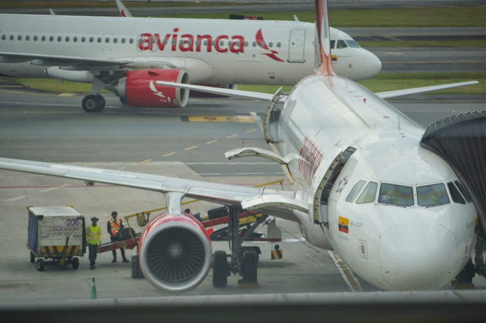 Avianca - Primer vuelo Bogotá-Caracas
