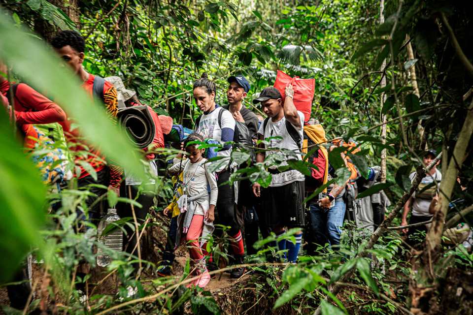 Migrantes por la selva del Darién Panamá