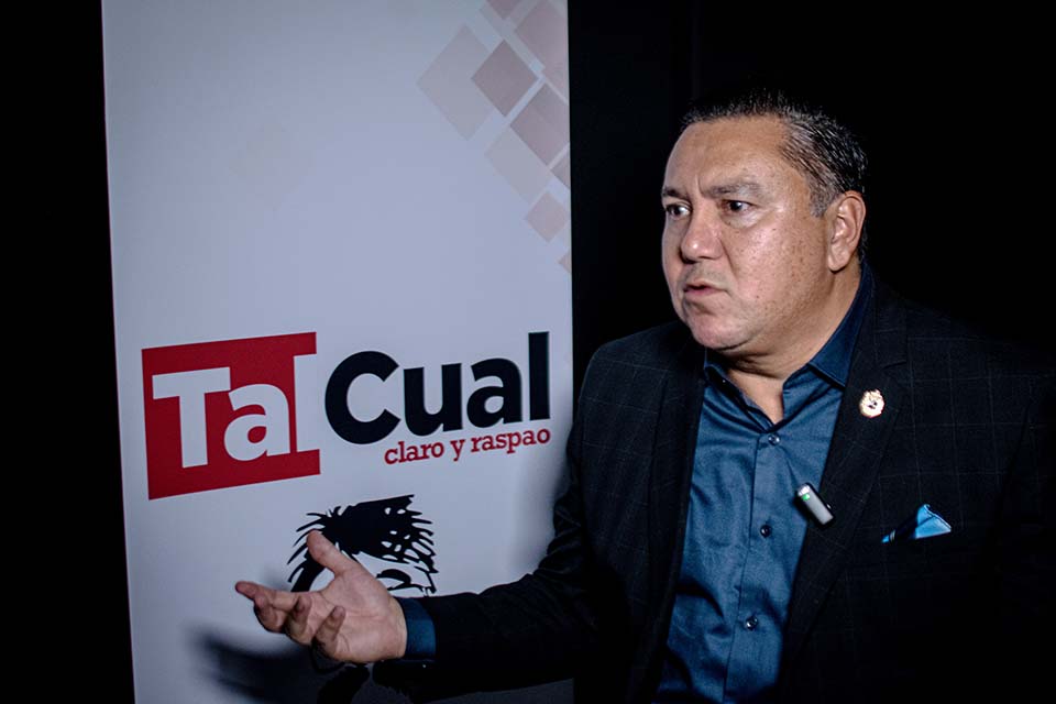 Javier Bertucci María Graterol (2)