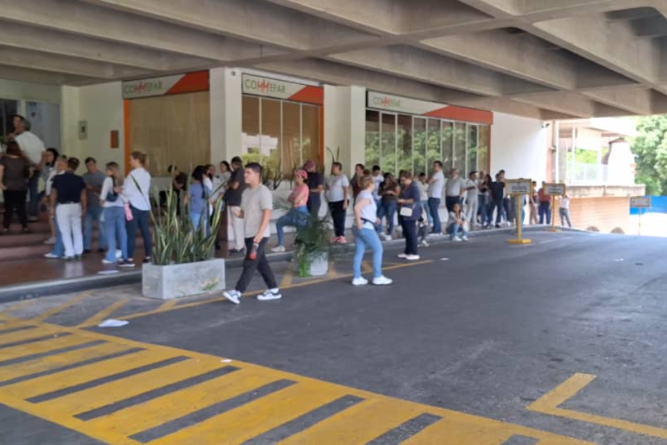 Centro de votación Colegio de Médicos en Santa Fe no tuvo mayores incidencias en esta jornada electoral.