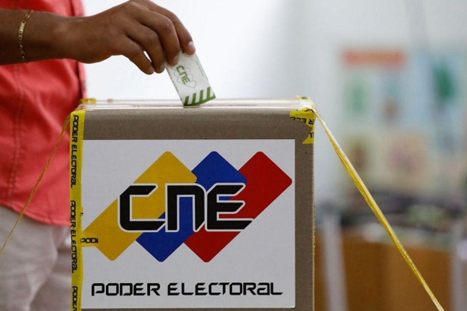 Encuestas electorales para las presidenciales actas