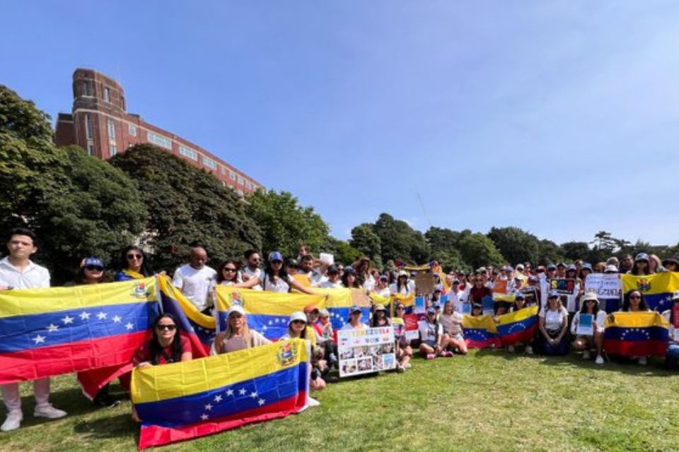 Protestas de venezolanos en el mundo 10