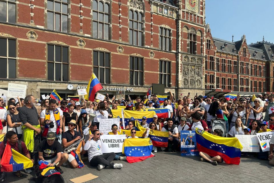 Protestas de venezolanos en el mundo 11