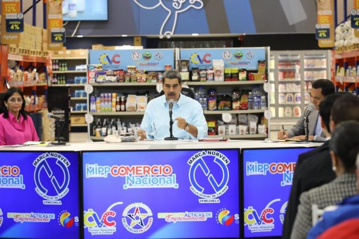 Nicolás Maduro Consejo de Economía Productiva