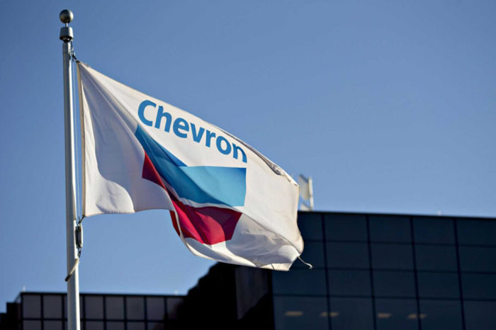 Los premios Nóbel de Economía y la salida de Chevron