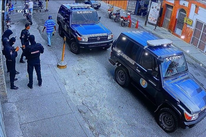 Alvarado denuncia acosa contra Barreto
