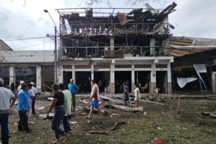 ataques con explosivos colombia