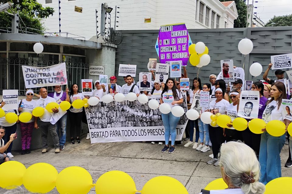 Protesta Presos políticos Nunciatura