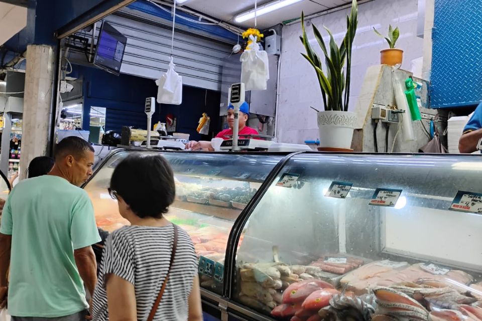 pescaderías comerciantes Quinta Crespo