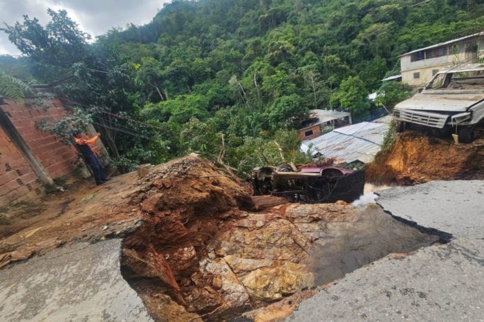 El Hatillo tubo roto