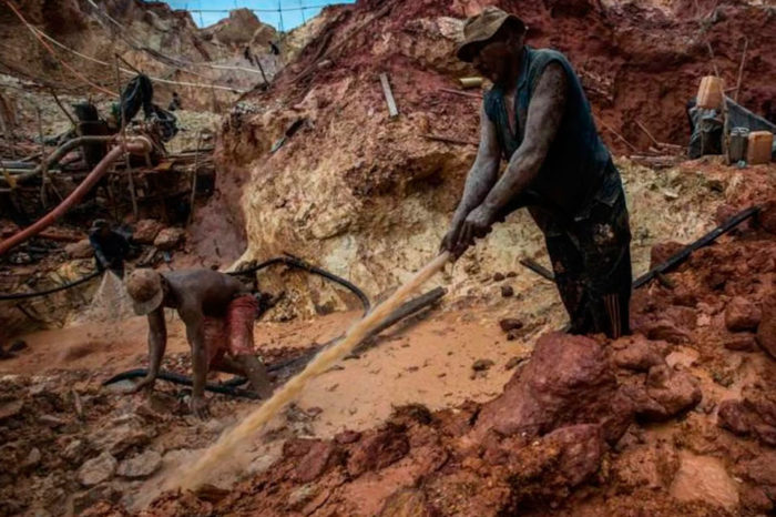 América Latina atrapada en la trampa de los recursos