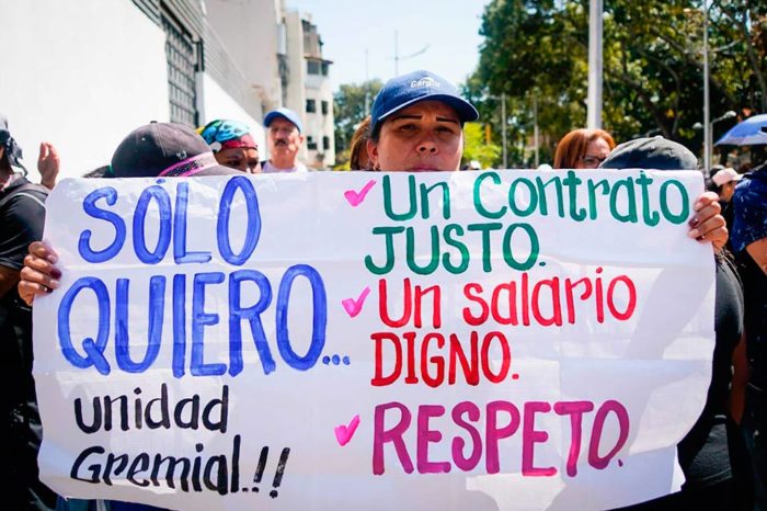 Pliego de peticiones para la transición democrática