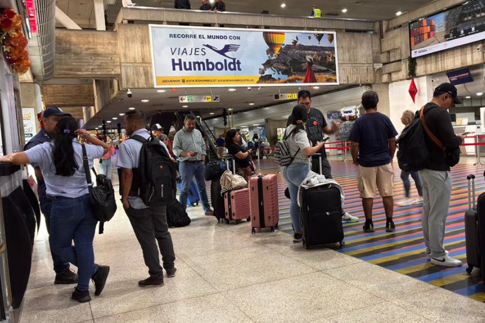 Aeropuerto Simón Bolívar Maiquetía 2