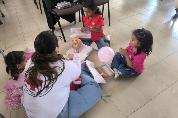 Cruz Roja niños repatriados